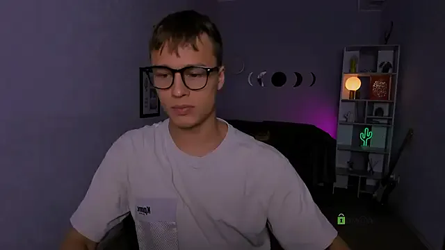 sam_nexor — show muscles