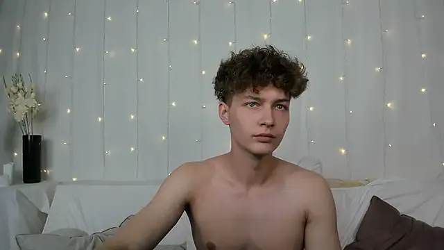 Samaniquee — naked for 10 minutes
