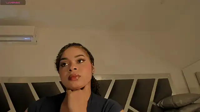 Samanntha_Rose — bounce large tits with oil 