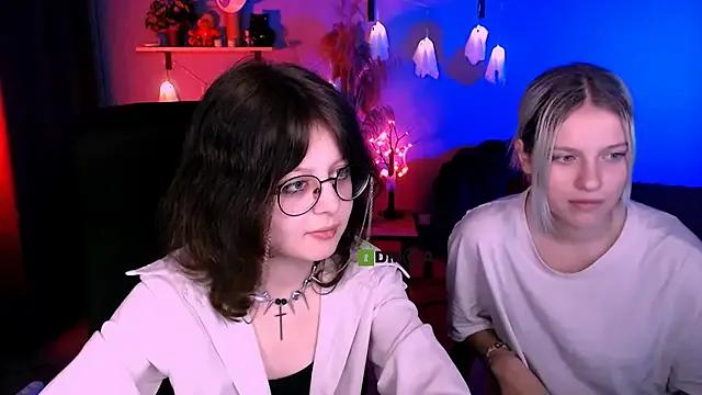 samanta_hotty — hugs for 10 min