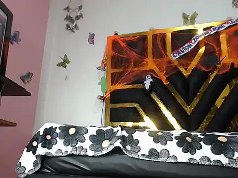 samantha__young — Freechat on StripChat