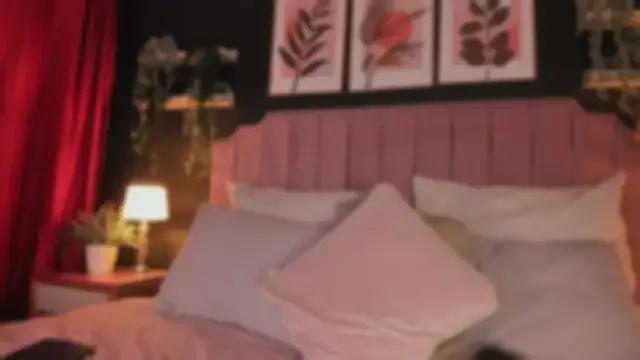 Samanthadela — Oily ass