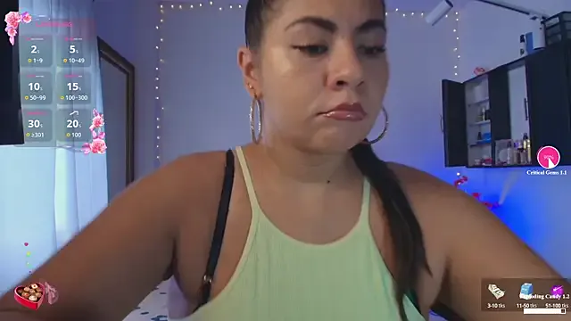 Samibigboobs — straw with tits and saliba in tits