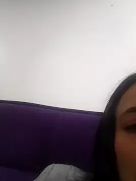 Sara01__ — spank ass * 5 + move ass