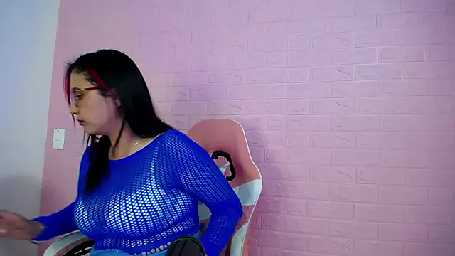 Sara1126_ — Show me your body