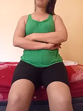 Saraa-sexi —    **