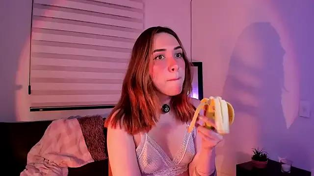 StripChat SarahCastillo_ is Freechat SarahCastillo_ — Make me wet and play with my pussy