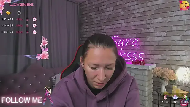 SarahCoksss — Freechat on StripChat