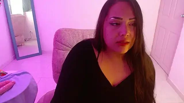 Scarlet1609 — Play with me, I'm hot