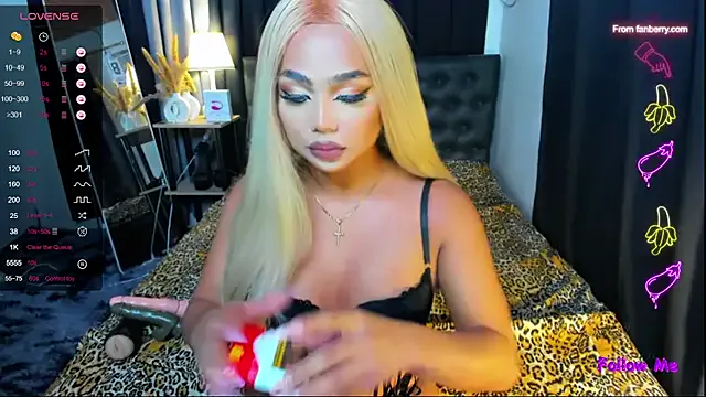 ScarletgraysonX — :wanker: HELP ME CUM ON MY TITS :wanker: