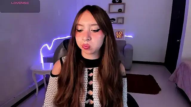 Scarlett__Cooper__ — Tongue on the middle finger