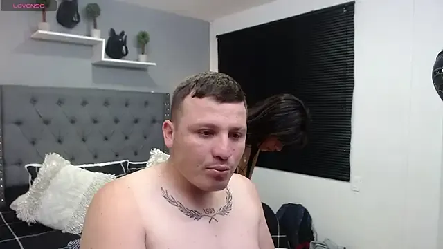 scarlett_and_justin — flash tits