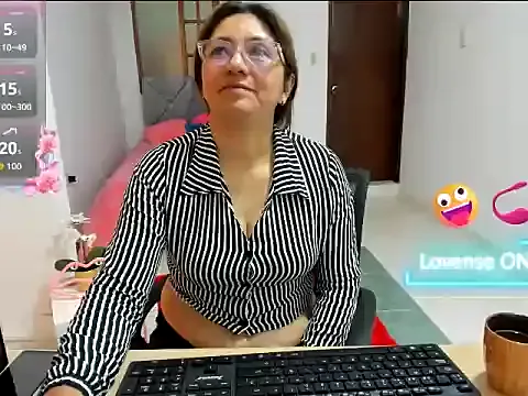 scarlett_mystic — cream on breasts