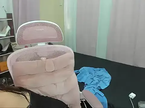 Seductive_Margaux — lets cum..... mmmmmmmm