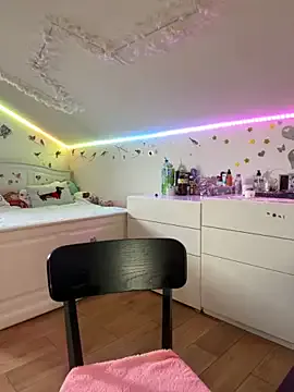 SelenaBee — 2 dildo pussy+cum