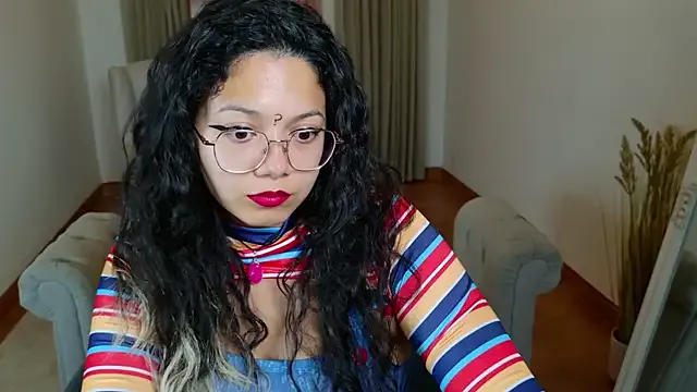 SelenaBlumX — Private on StripChat