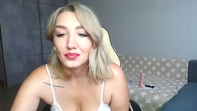 selenallen — feed my pussy with your dick (I'm riding