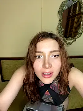 SelenaRouge1 — Oil in tits