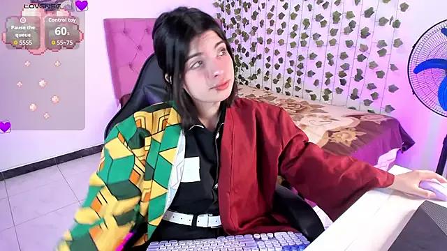 StripChat selina_lovers_ is Private selina_lovers_ — glass dildo in pussy