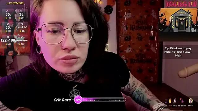 Senorita__Dakota — topless 10 min
