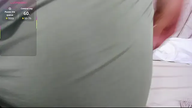 sephora_badawi — CUM IN MY FACE