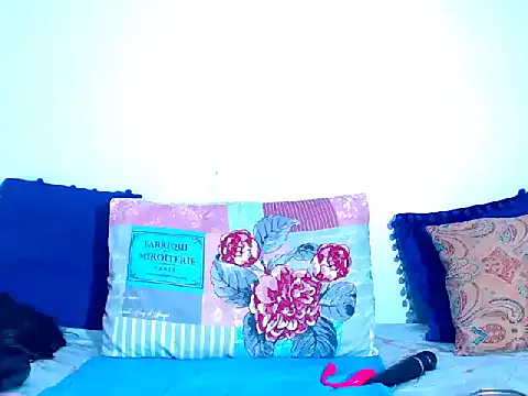 Sexiebootyjoysmile28 — help me reach my tagert daddys