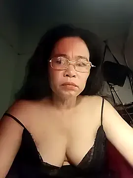 Sexy-asslove90 — Freechat on StripChat
