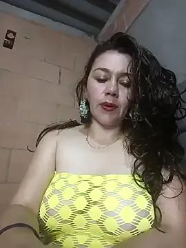 sexy-latina1 — Squirt
