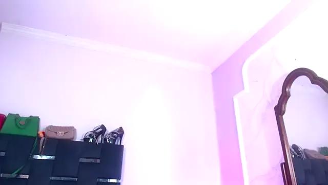 sexy-luna-star-ts — MAKE ME HAPPY