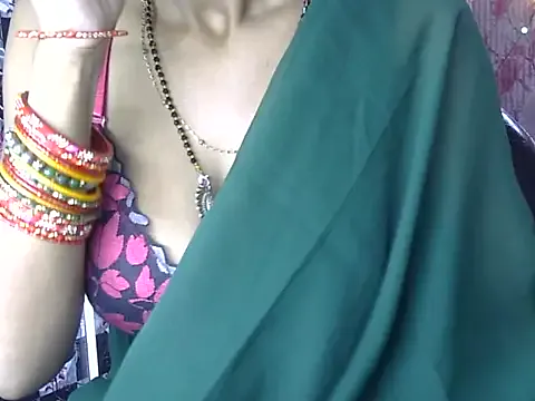 Sexy_Heena69 — Ass show