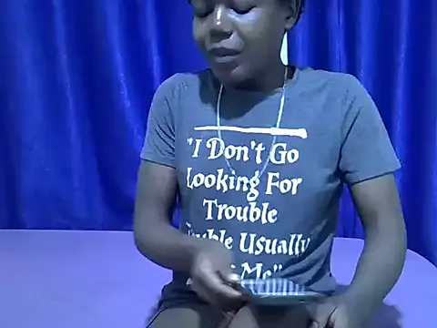 Sexy_kienyeji — 2000