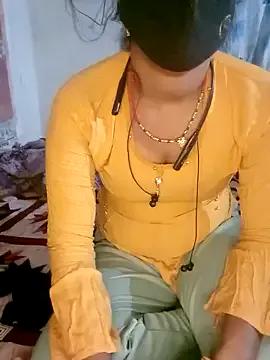 Sexy_Riya_Bhabhi — hey guys please support us we are new