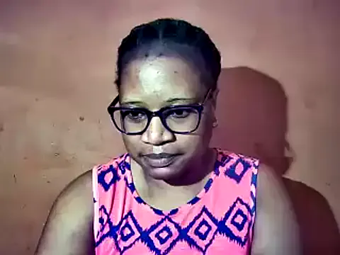 sexyamanda_ — please help me pay my rent