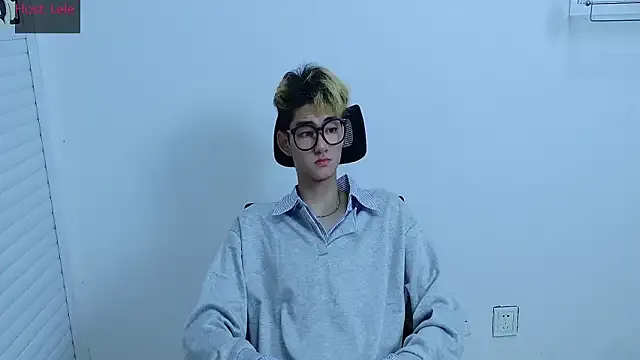 sexyboy-lele — Completely naked