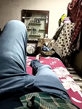 SEXYGUYYOUR — Cum