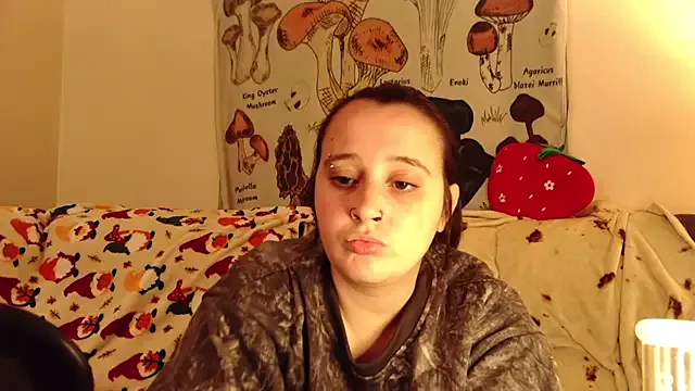 Shadow_Slut — TITS OUT 10 mins