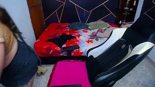 ShantalBlonde — hey love help me make cum on titis