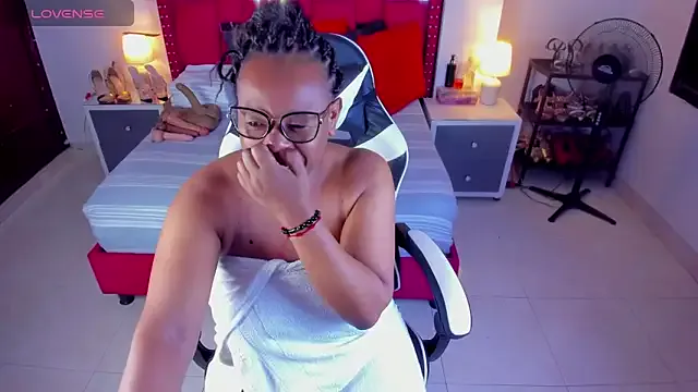 ShantalDior — naked me
