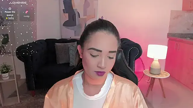 Sharon_breezee — Ride dildo + Naked + oil in boobs