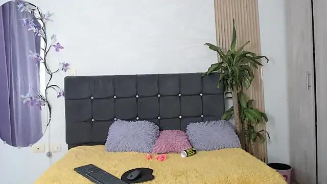 sharon_ivanna12 — masturbame