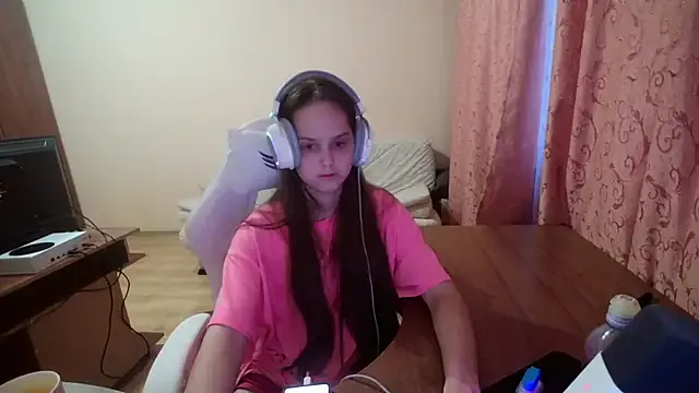 SharybbFace — Tease boobs
