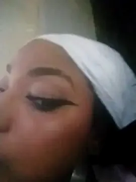 SheilaCoopers_ — CLOSE UP PRETTY FACE
