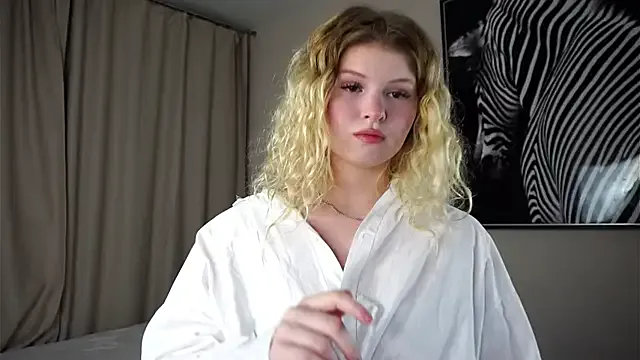 ShontaWasilko — Freechat on StripChat