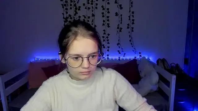shy_elina01 — cute poses