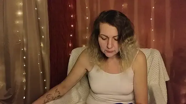 silvaraNoir — Cream play / sensual self-massage