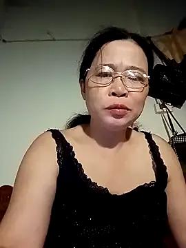 Singin2k — Hello. I am an older woman.