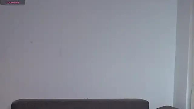 SkinnyMode — oral tease