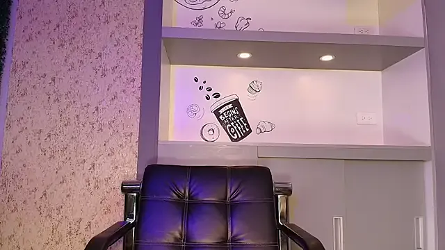 Skylar__Desire — SHOW ASSHOLE