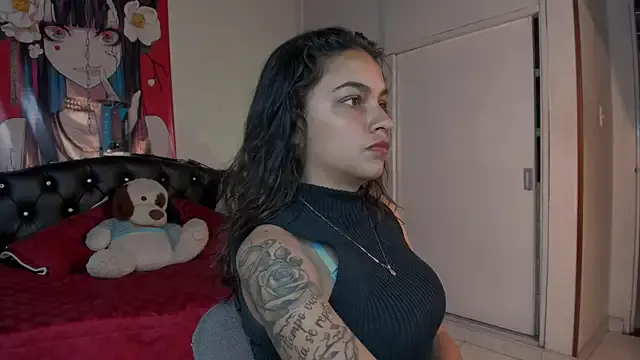 Skylovershot — Freechat on StripChat