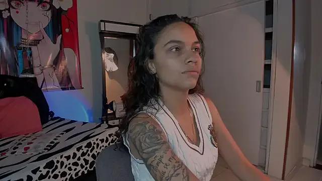Skylovershot — Freechat on StripChat